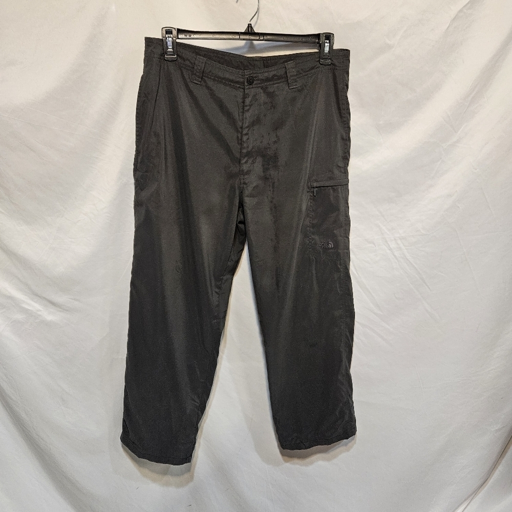 The North Face Mens Size 36 Nylon Spell Out Cargo Hiking Trail Cargo Pants Gray